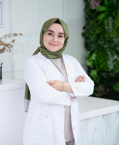 Çocuk Diş Hekimi Uzm. Dt. Elif SİFİL KAPICIOĞLU