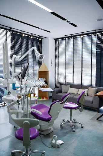 Omnia Dental Clinic — 4