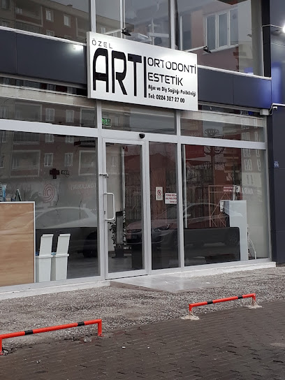ARTI ORTODONTİ ESTETİK AĞIZ VE DİŞ SAĞLIĞI POLİKLİNİĞİ