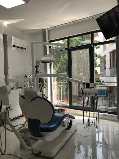 Diş Hekimi Erdem Bulut Dur — 2