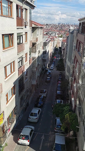 Prof. Dr. Sırmahan Çakarer, Ağız Diş Ve Çene Cerrahisi