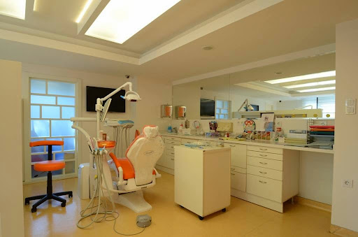 Prof.Dr. Serhat Yalçin, Çene Cerrahisi & İmplantoloji Uzmanı,prof.dr.serhat YALÇIN — 4
