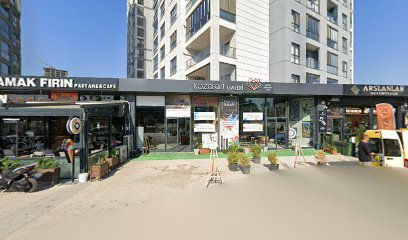 Dt. Hakan Çiçekdağ