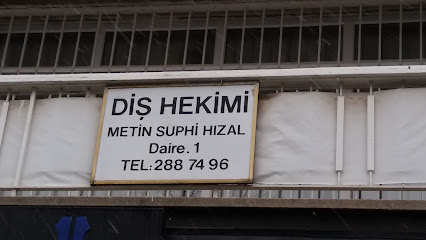 Diş Hekimi Metin Suphi Hızal