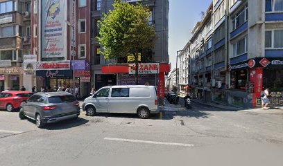 Diş Hekimi Uğur Meriç