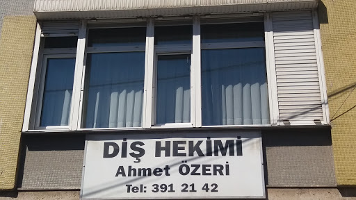 Diş Hekimi Ahmet Özeri