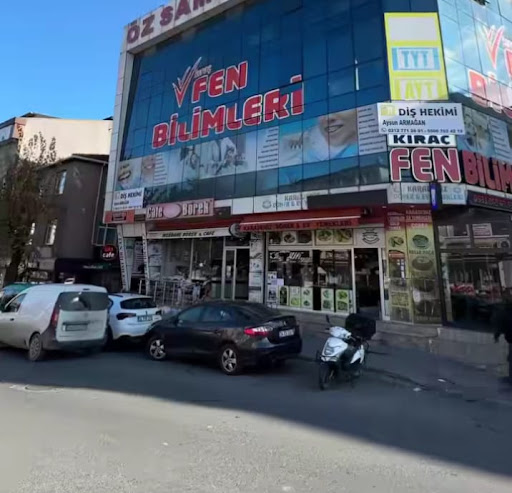 Diş Hekimi Aysun Armağan - Diş Hekimi Ahmet Avad - Diş Hekimi Bünyamin Güney — 2