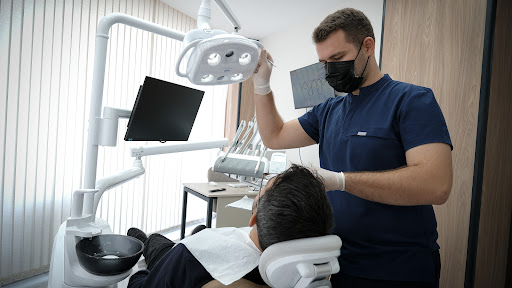 Özdem Dental Ağız ve Diş Sağlığı Polikliniği — 4