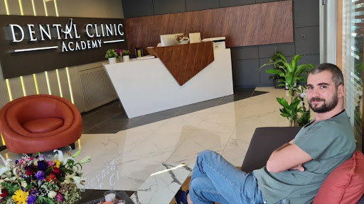 Dental Clinic Academy Ağız ve Diş Sağlığı Polikliniği — 3