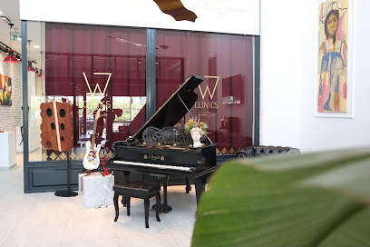 W Clinics Bursa / Gülüş Tasarımı - İmplant - Ortodonti