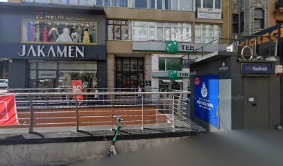 Diş Hekimi Kaan Kıraç