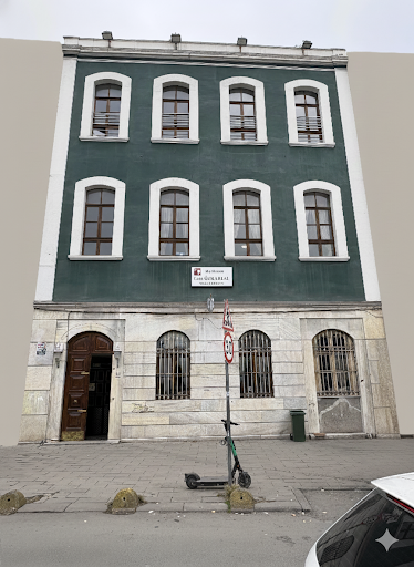 Cem Özkartal Samatya Dent
