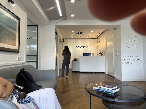 Dentavie Diş Kliniği — 2