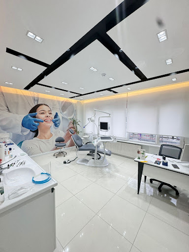 Global White Clinic - Diş Hekimi Hüseyin Mustafa