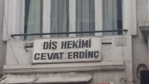 Diş Hekimi Cevat Erdinç