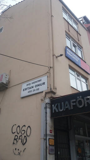 Diş Hekimi Ertan Onur