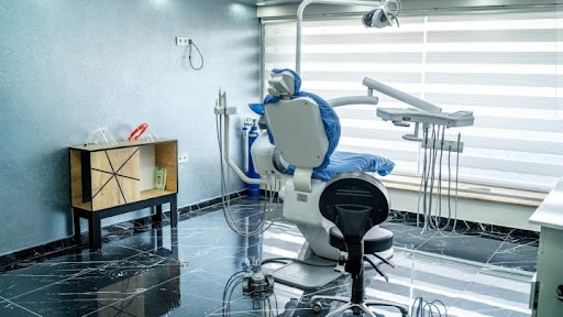 Klinik Esse Ağız ve Diş Sağlığı Polikliniği - Davutdede — 3