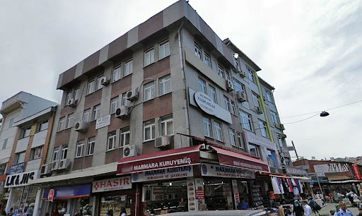 Diş Hekimi ASIM ARSLAN