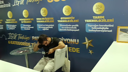 İstanbul Gelişim Üniversitesi Diş Hastanesi — 3