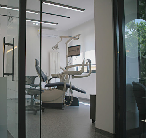 Klinik Bomonti Diş Kliniği-Şişli Estetik Diş Hekimi-Premium Dental Clinic Istanbul — 2