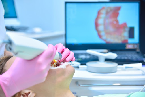 Elips Dental Ağız ve Diş Sağlığı Polikliniği - Diş Kliniği - İmplant - Zirkonyum - Lamine - Ankara İmplant — 2