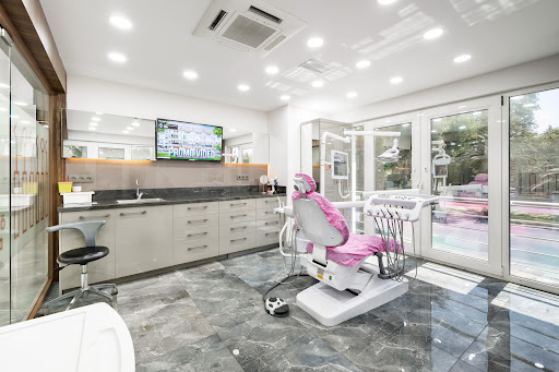 Omer Istanbul Dental Clinic Turkey — 4