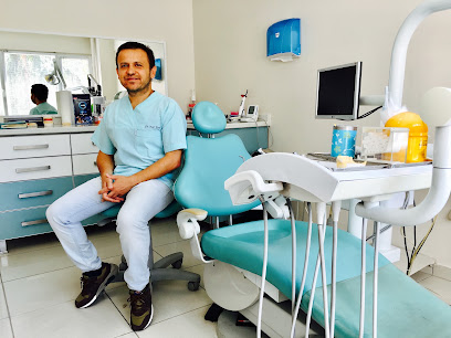 Diş Hekimi Onur Uzel