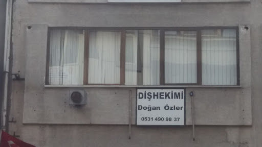Diş Hekimi Doğan Özler
