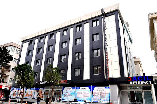 Grand Clinic - Hair Transplantation, Plastic Aesthetics, Dental Treatments and Obesity Surgery Center — 4