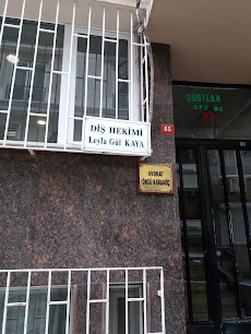 Diş Hekimi Leyla Gül Kaya