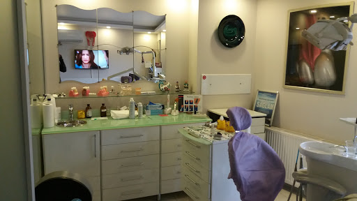 Diş Hekimi Saniye Özen,Dr. Saniye Ozen — 4