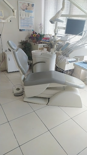 Diş Hekimi Ekrem Juneidi — 4