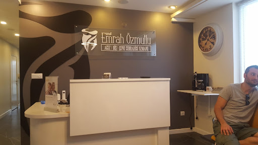 Uzman Diş Hekimi Emrah Özmutlu | Çene Cerrahisi ve İmplant Kliniği |,Uzman Diş Hekimi Emrah Özmutlu — 2