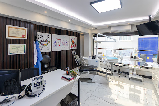 Özel DENTAPREMIUM Ağız ve Diş Sağlığı Polikliniği — 3