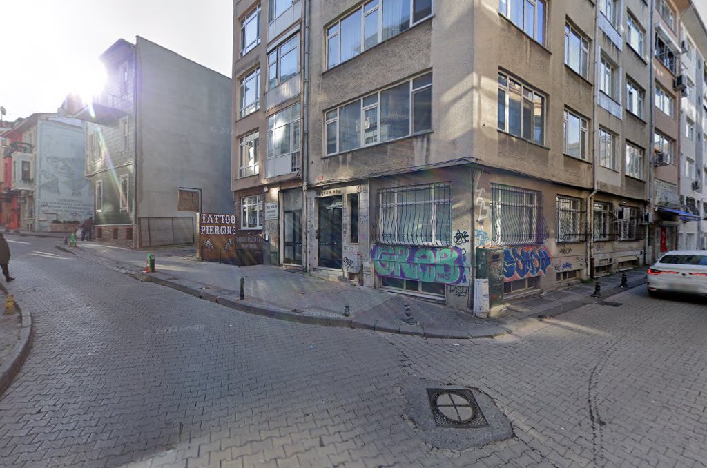 Lale Derlen Diş Hekimliği — 2