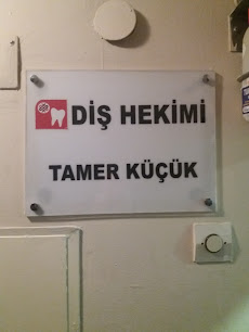 Diş Hekimi Tamer Küçük